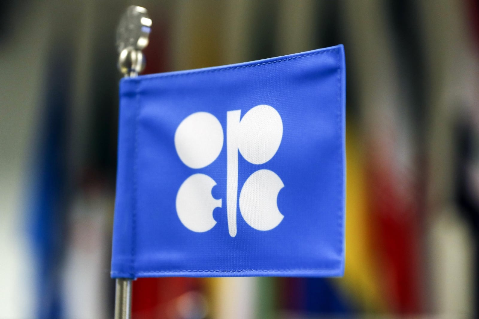 BG_opec_oil_meeting_84098098