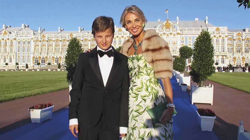www.minutoneuquen.com alexander y corinna