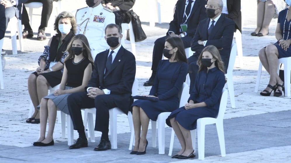 www.minutoneuquen.com familia real