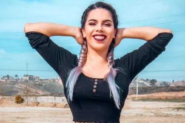 lizbethrodriguez-d11757e6e100e258bbe5586c022339fc-600x400