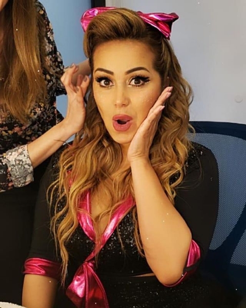 www.minutoneuquen.com Karina La Princesita