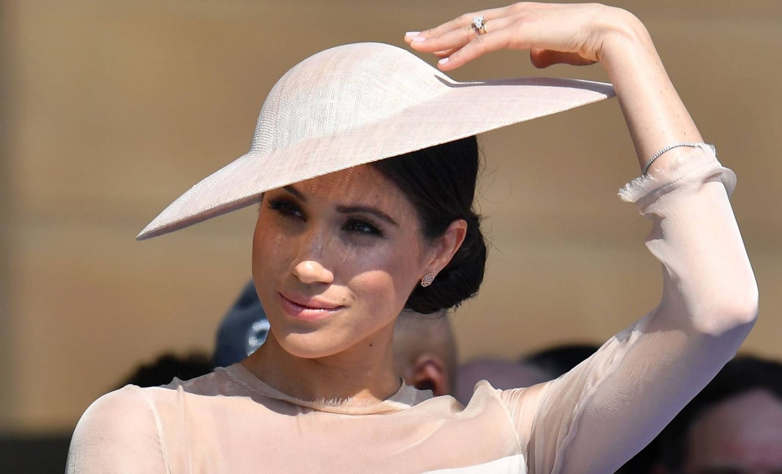 www.minuneuquen.com meghan markle portada
