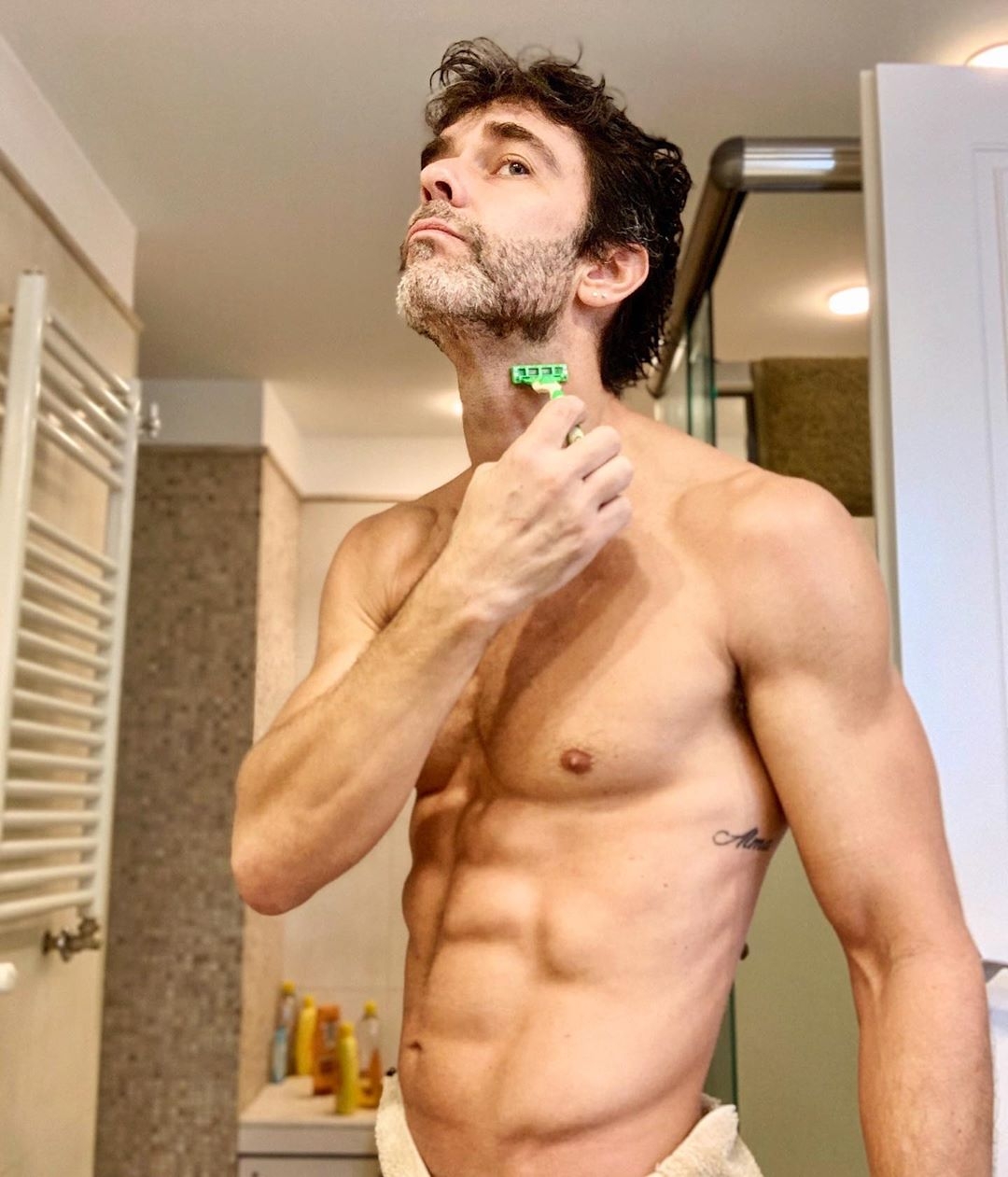 martinez - abs