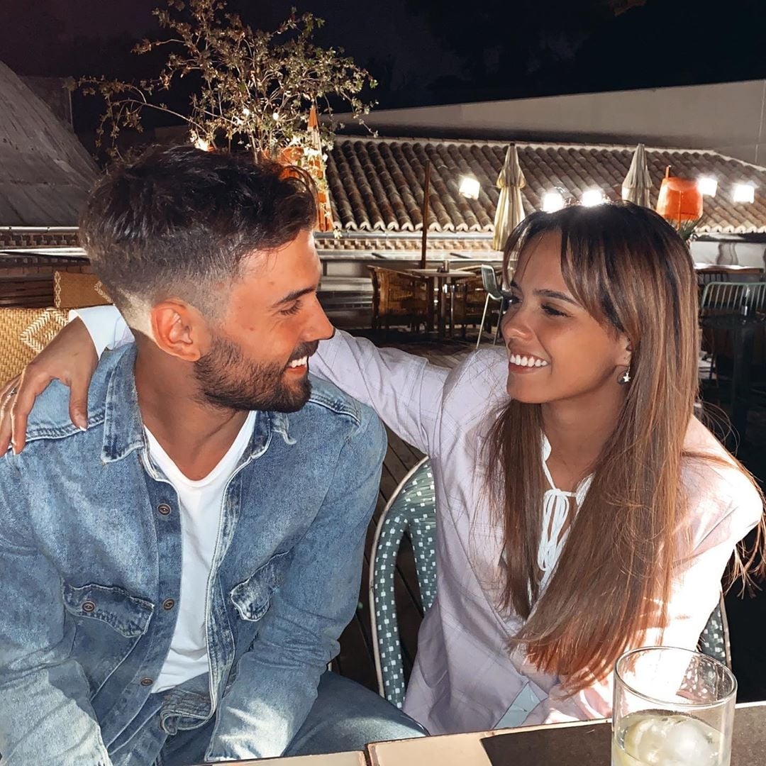 Gloria Camila y su novio 01