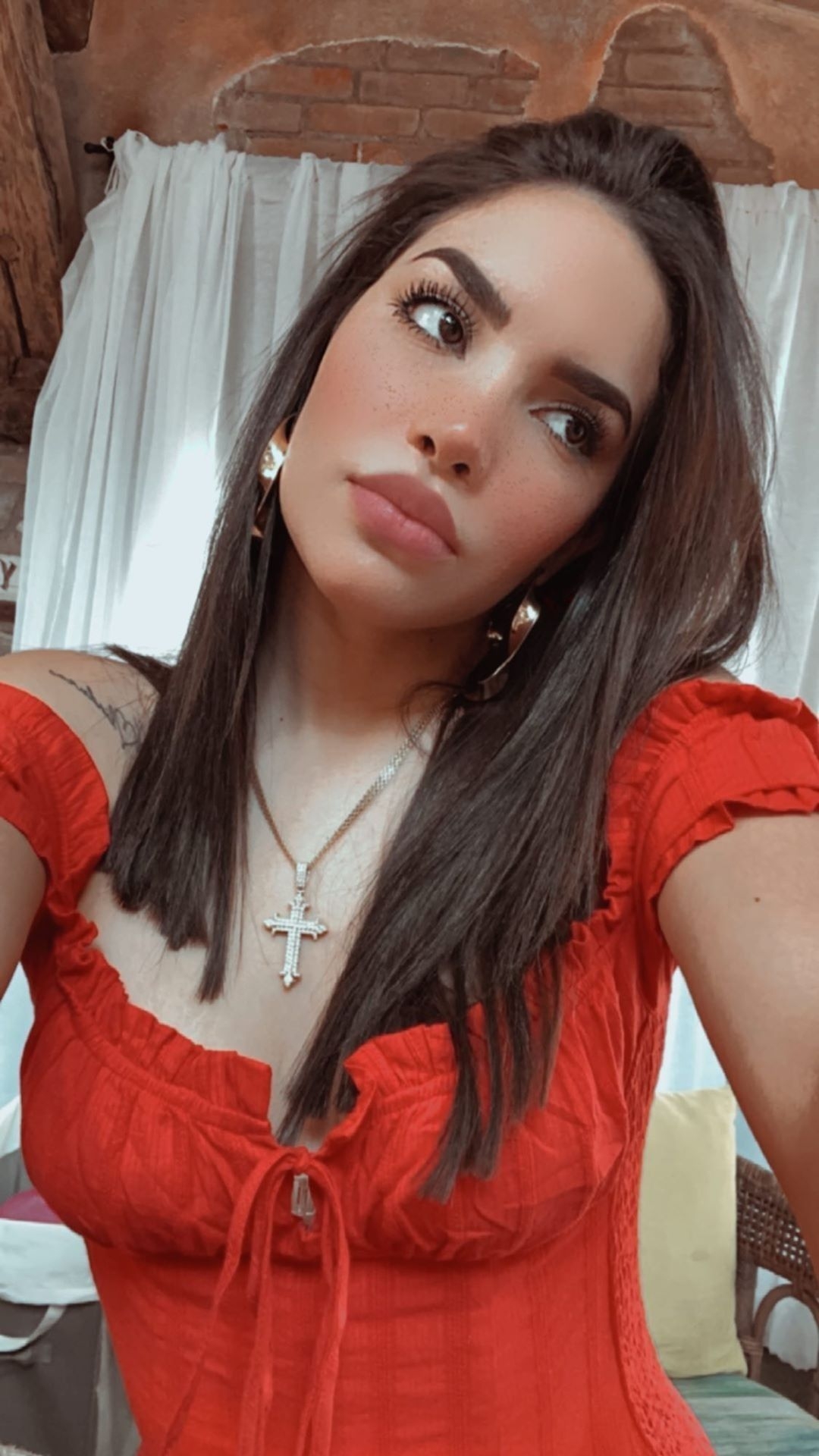 kimberly loaiza