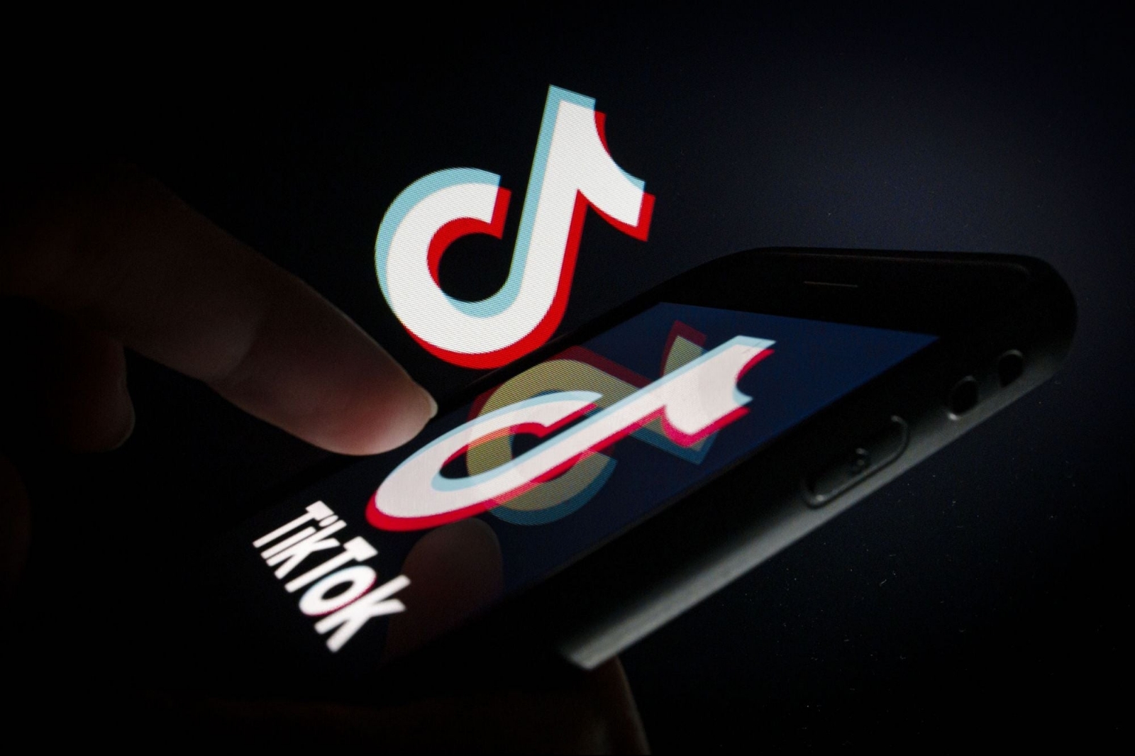 1591970950-TikTok
