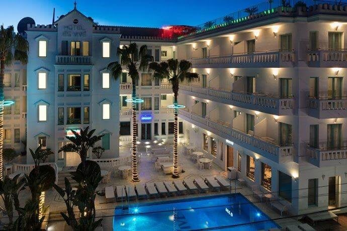 5f1b2fe3b7621_galeria-hotel-mim-ibiza-vistas-piscina-noche_mimhotels.com_3