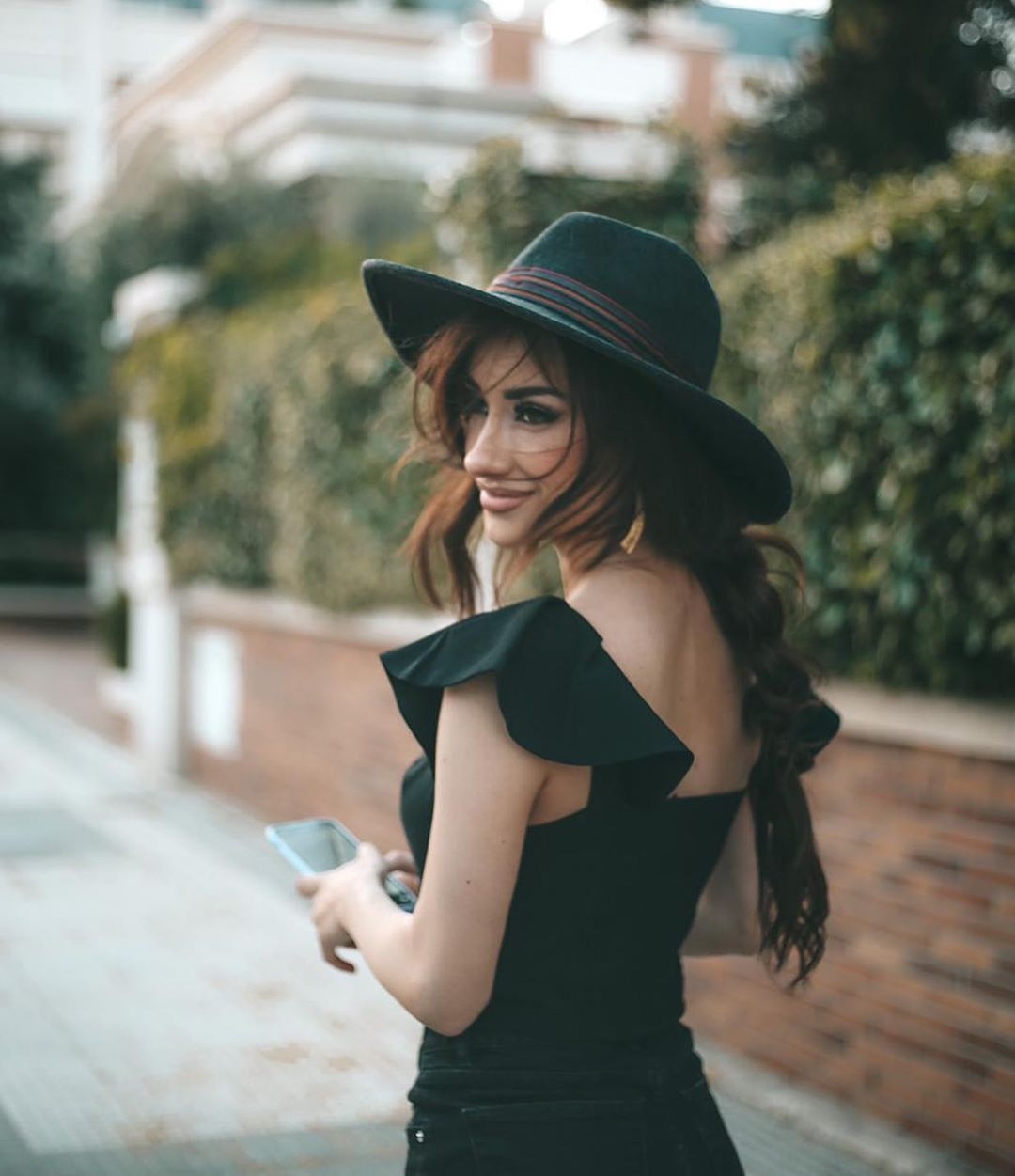 adaramol1