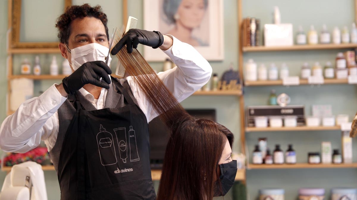 las-peluquerias-abren-este-lunes-1588506144650