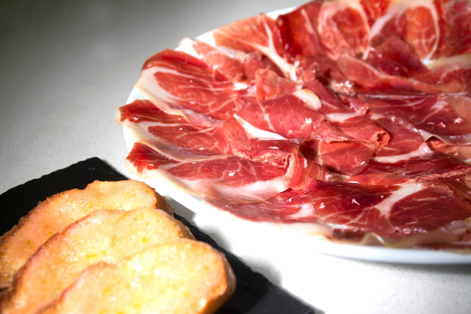 www.minutoneuquen.com jamónibérico2