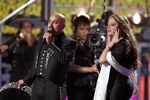 Lupillo+Rivera+9th+Annual+Latin+GRAMMY+Awards+BFLMNI7FMCil
