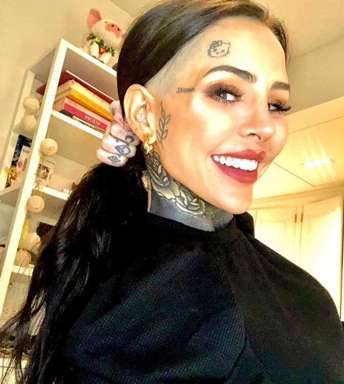 www.minutoneuquen.com cande Tinelli3
