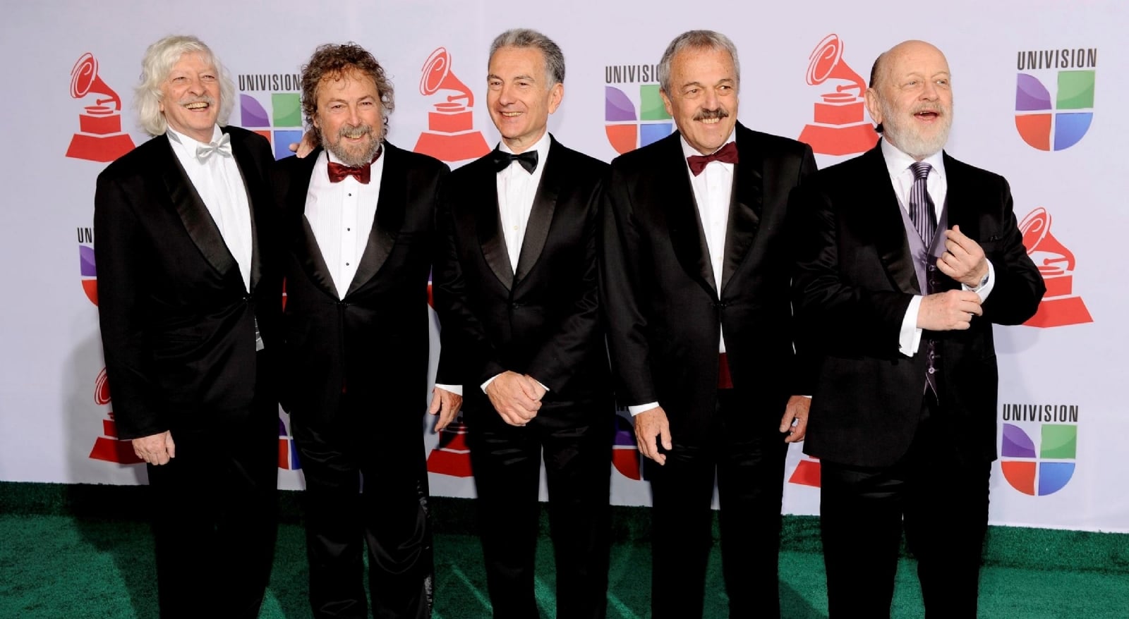 www.minutoneuquen.com LES LUTHIERS