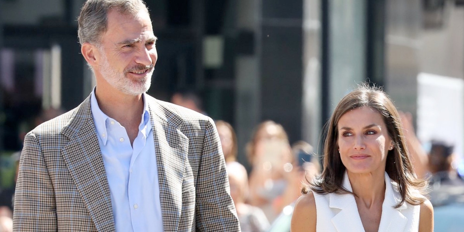 www.minutoneuquen.com REY FELIPE y REINA LETIZIA