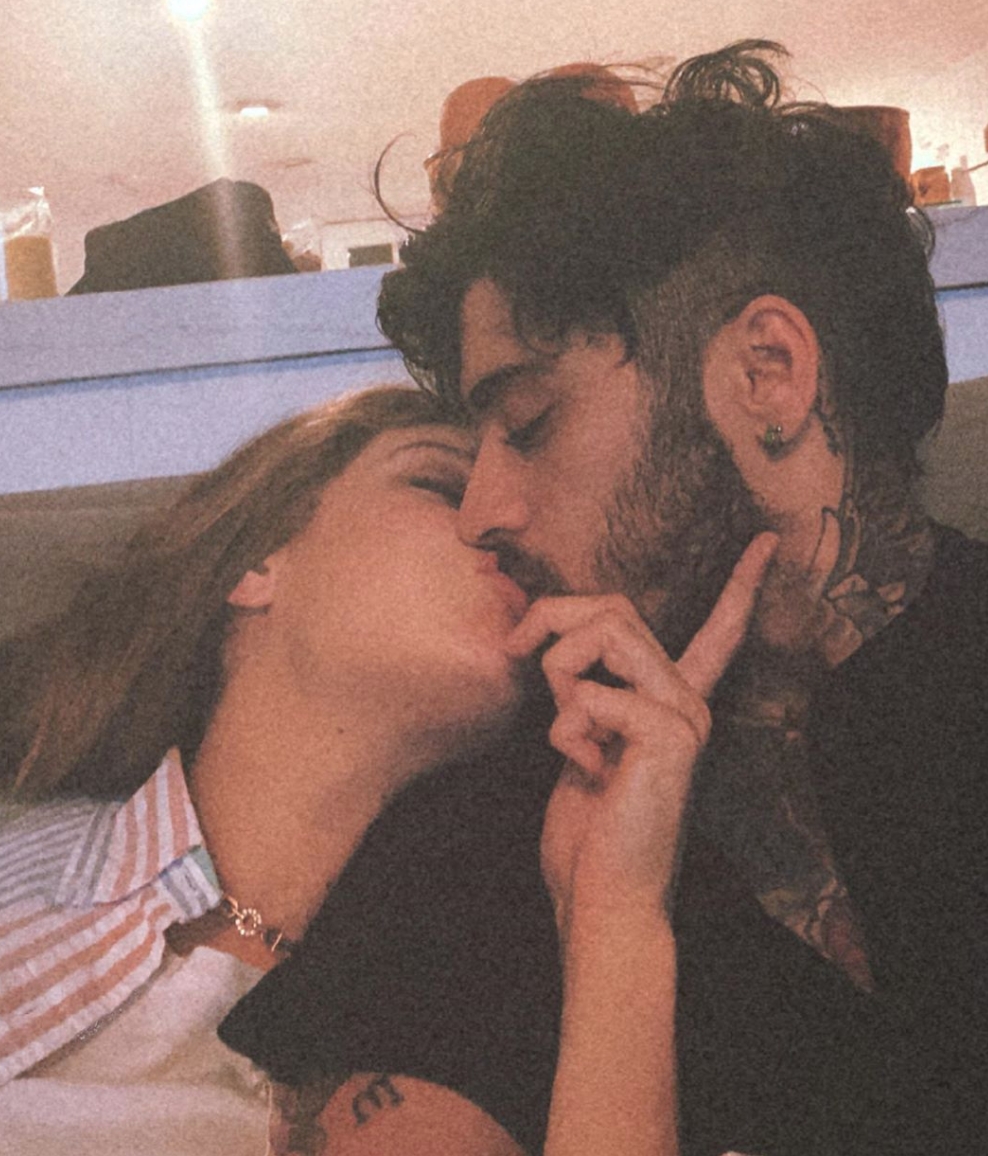 www.minutoneuquen.com zayn y gigi1