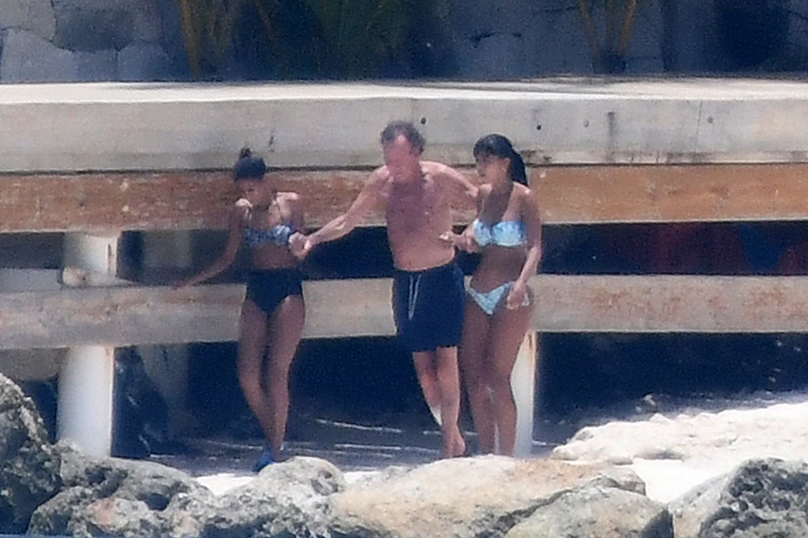 www.minutoneuquen.com JULIO IGLESIAS 3