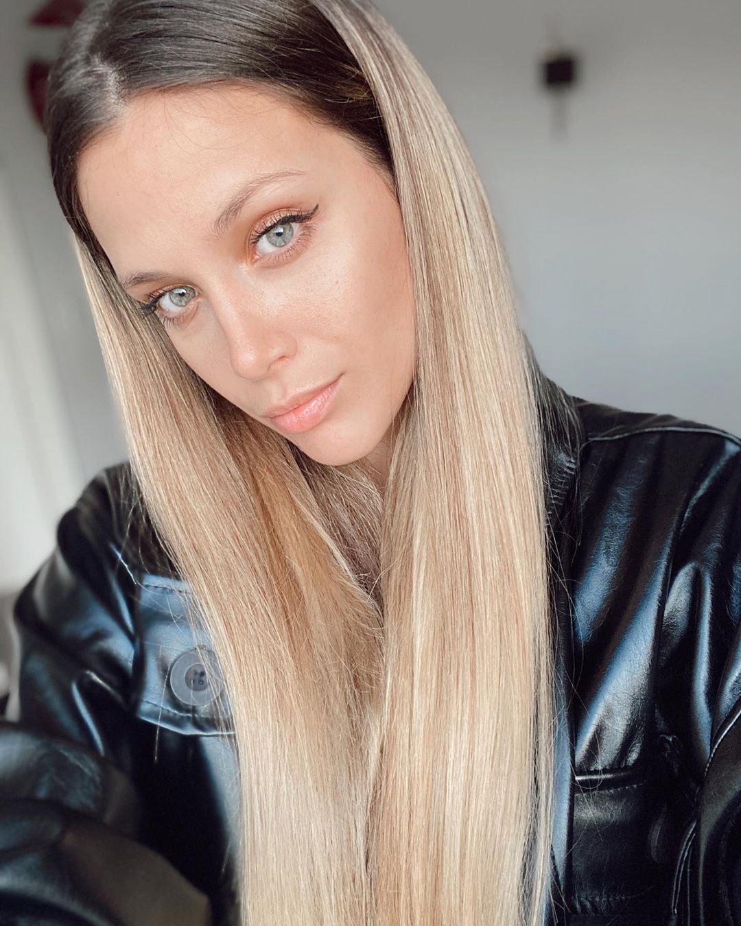 www.minutoneuquen.com BARBIE VÉLEZ 2