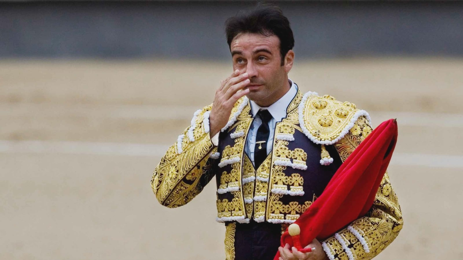 www.minutoneuquen Enrique Ponce 18