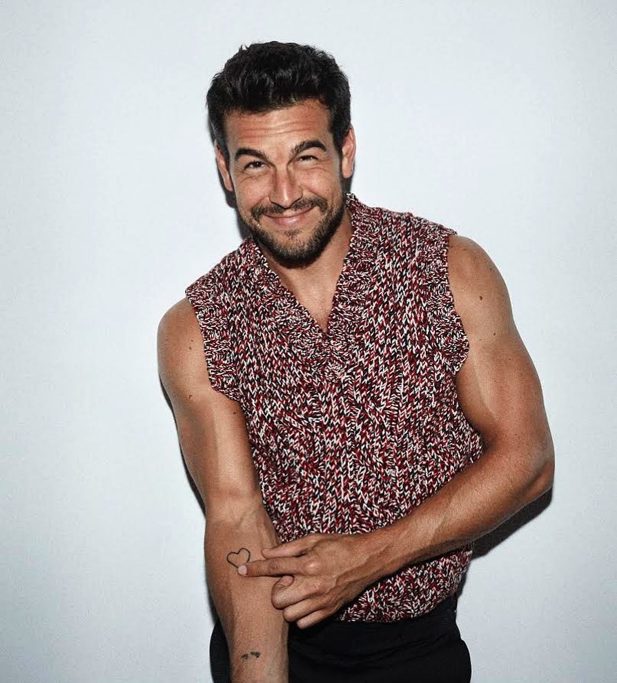 Mario Casas - para Icon 02