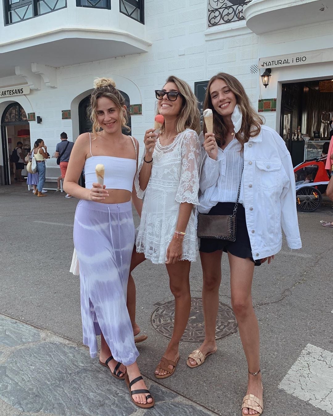 Anna Ferrer - con amigas