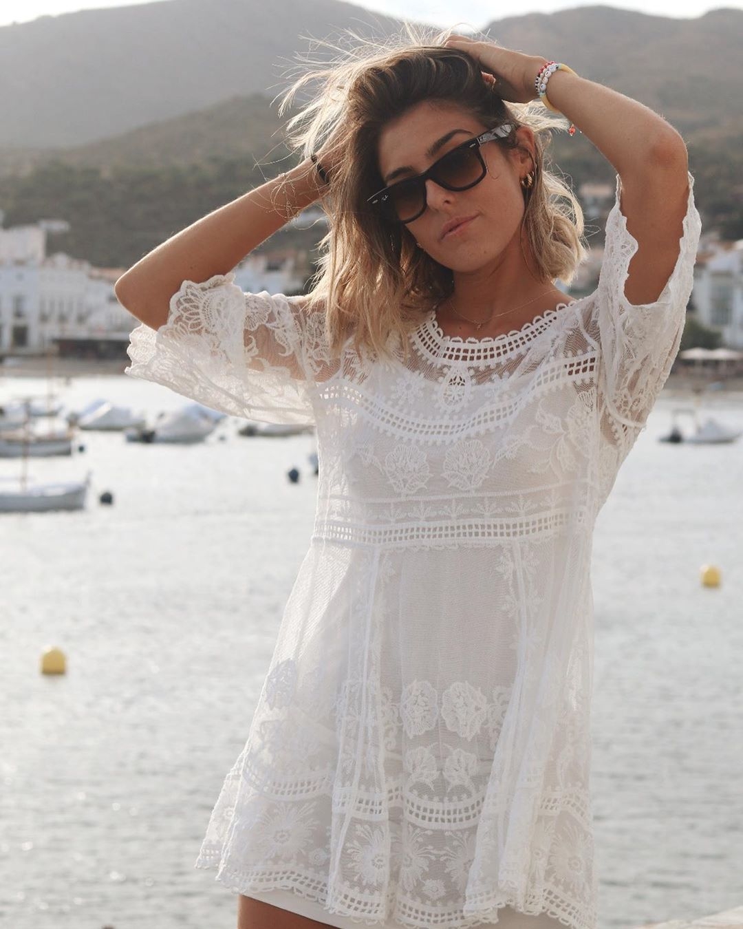 Anna Ferrer - look 01