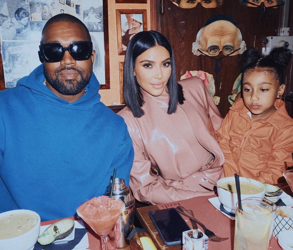 www.minutoneuquen.com kanye kim
