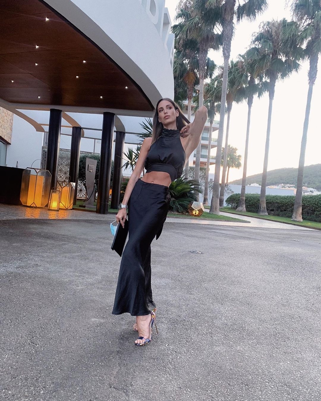 Marta López Álamo - look 01