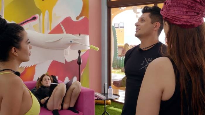 mgid_arc_content_mtvla
