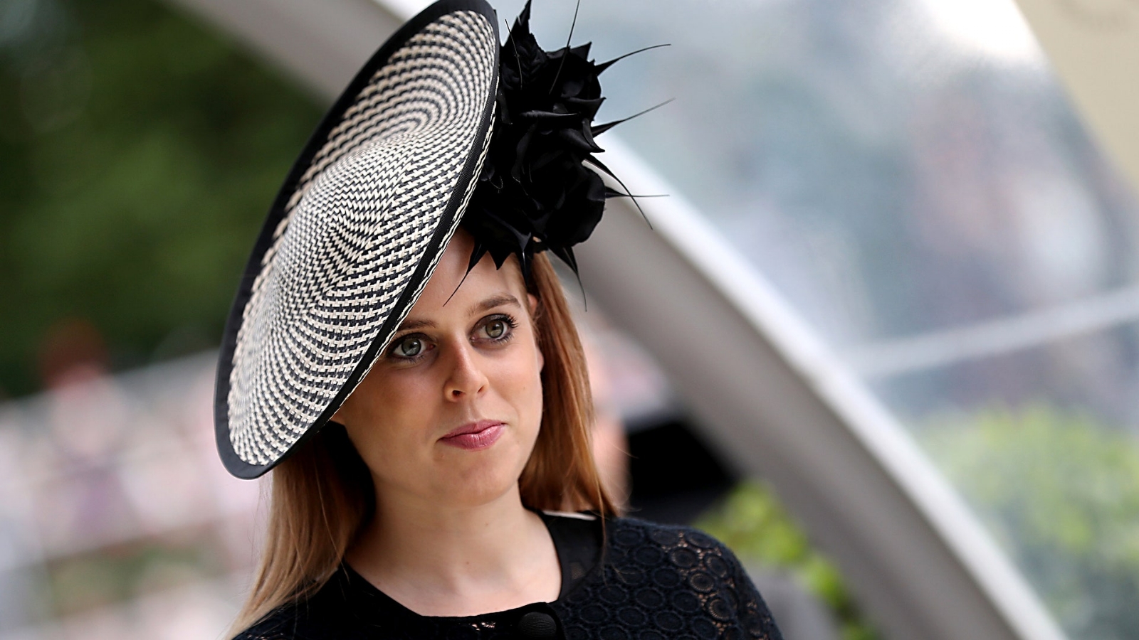 www.minutoneuquen.com reina isabel II 3