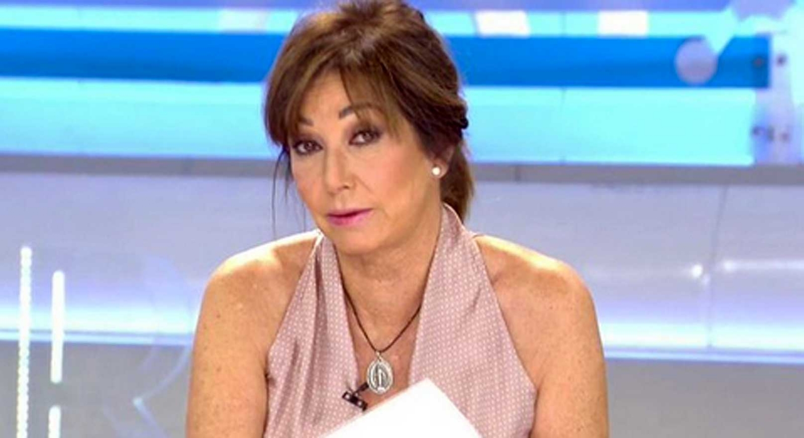 anarosaquintananuevolook