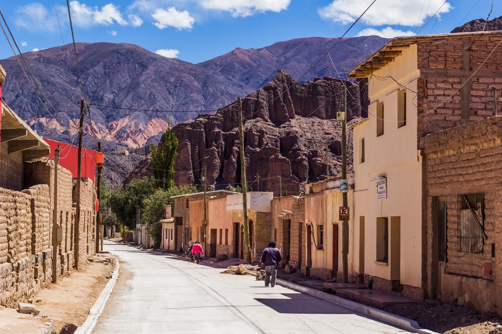 PUEBLO DEL INTERIOR
