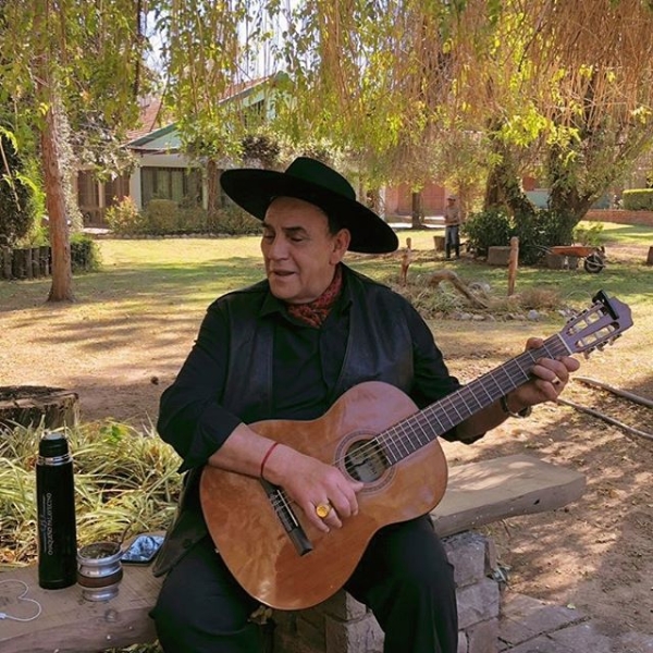 www.minutoneuquen.com Chaquen~o Palavecino