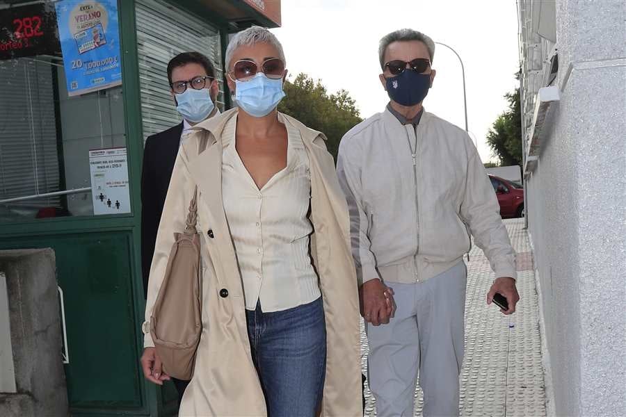 ana-maria-aldon-jose-ortega-cano_2a4c9048_900x600 (1)