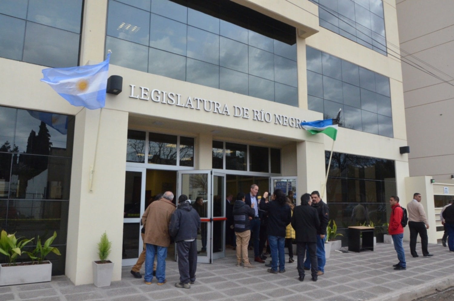 www.minutoneuquen.com legislatura de Río Negro