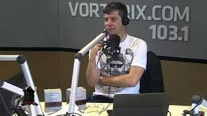 www.minuntonequen.com Mario Pergolini1