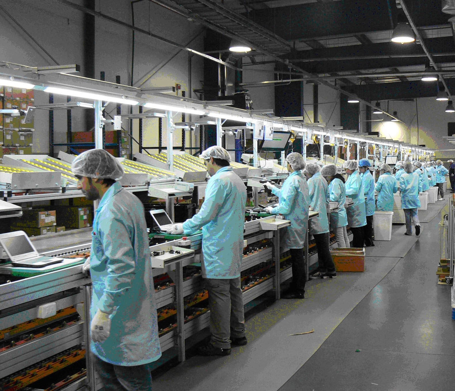 INDUSTRIAS ADENTRO