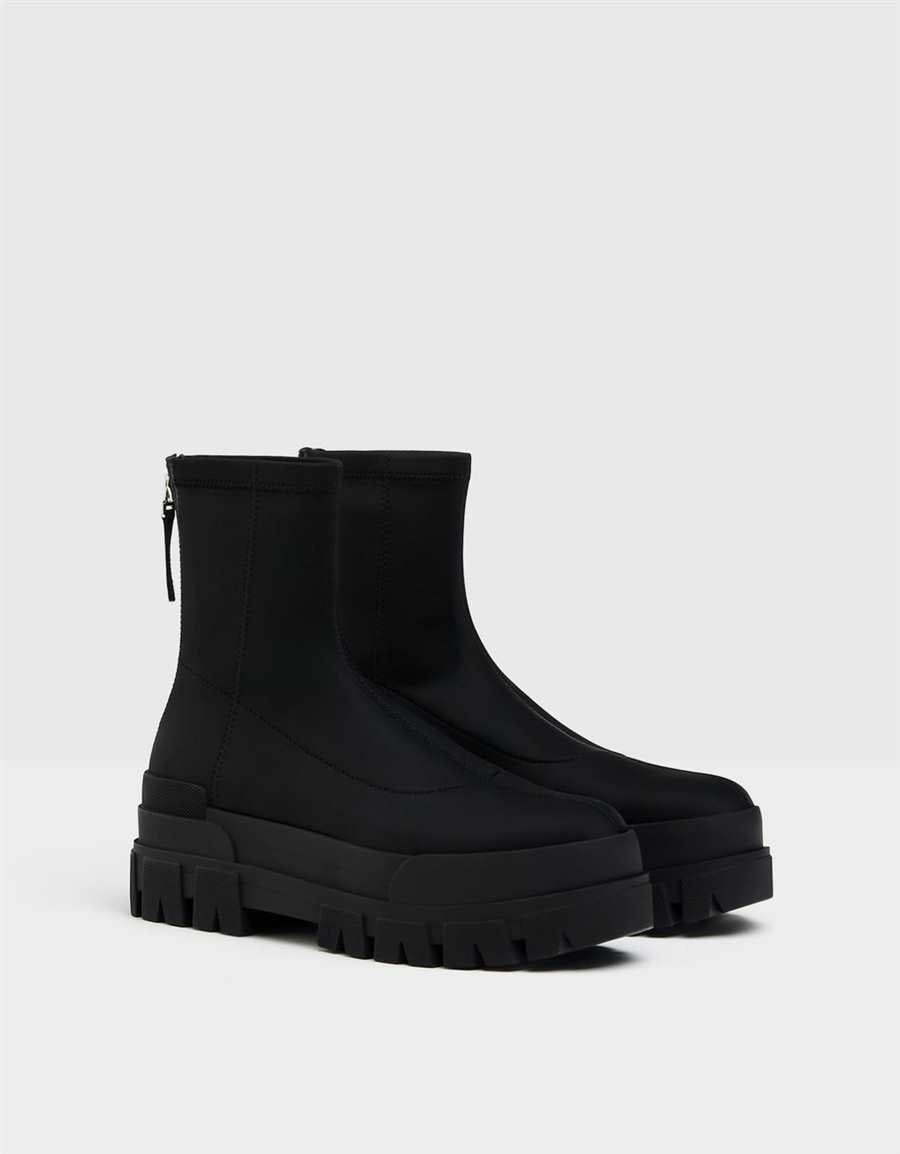 botines-track_c66abc95_900x1154