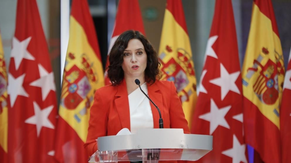 EuropaPress_3331532_presidenta_comunidad_madrid_isabel_diaz_ayuso_ofrece_rueda_prensa_reunion_jefe_20200921154043-kBIG-U483605905824ejD-992x558@LaVanguardia-Web