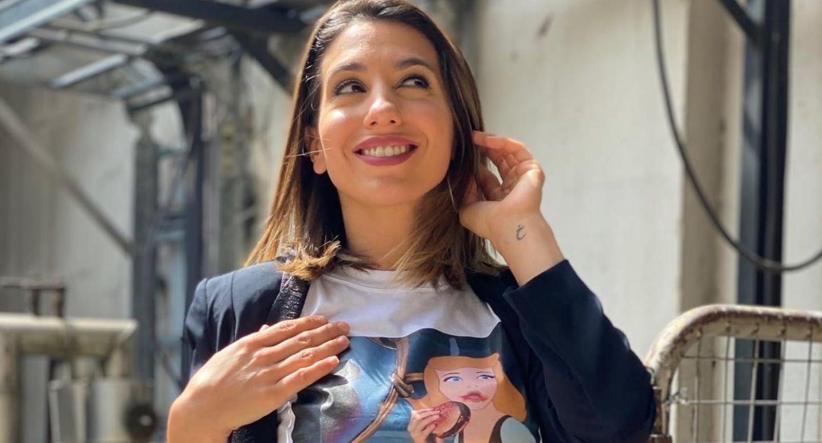 CINTHIA FERNÁNDEZ