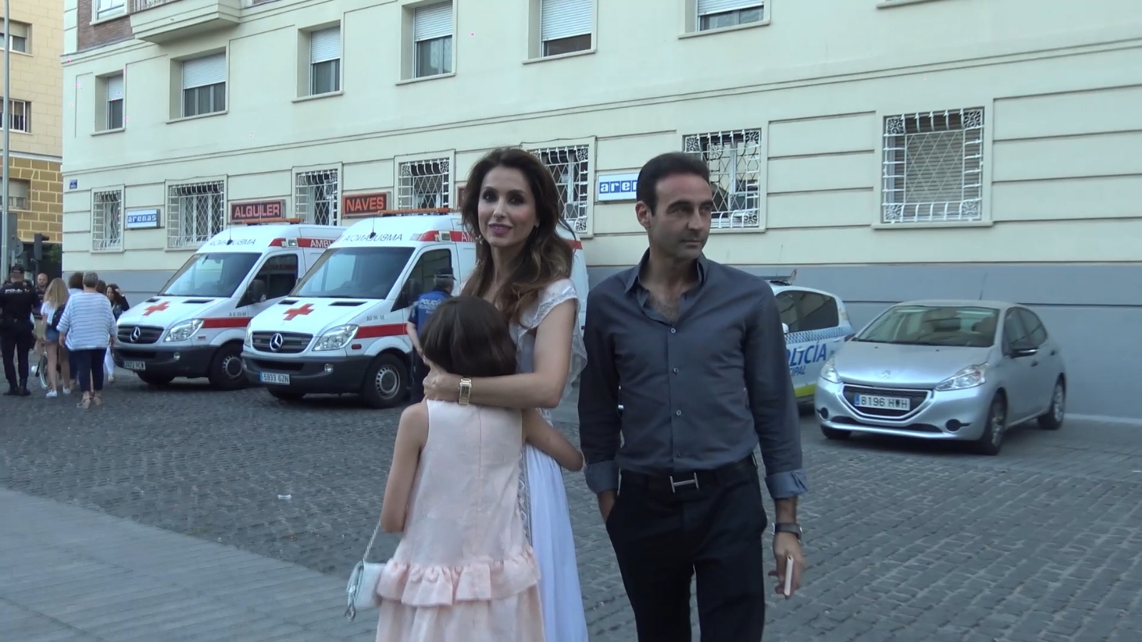 enrique-ponce-y-paloma-cuevas-protagonizan-una-sorprendente-separacion