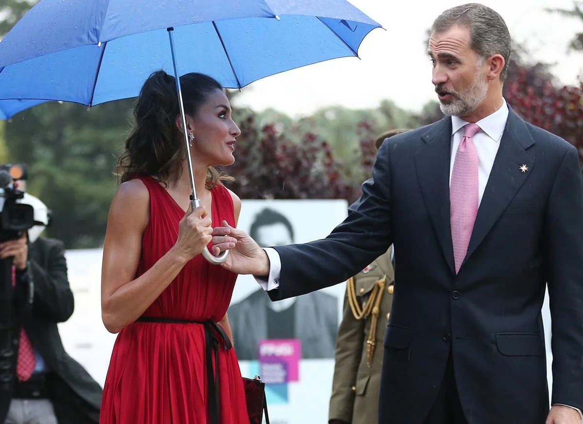 www.minutoneuquen.com_letiziayfelipe1