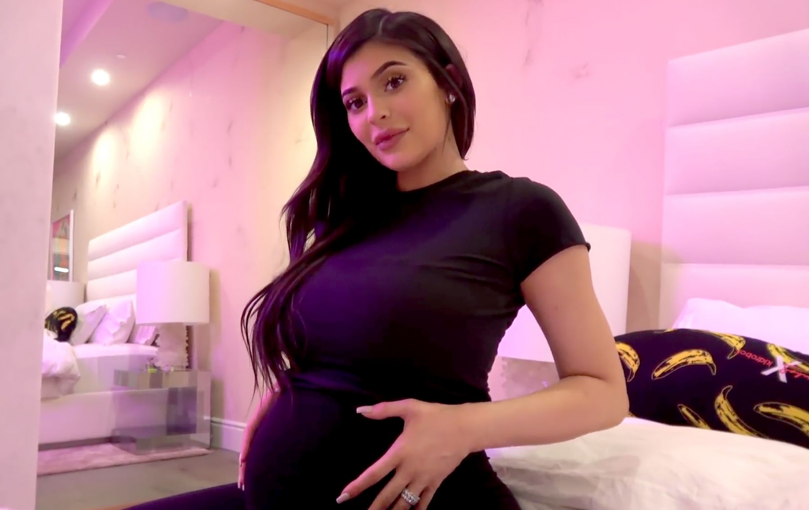 kylie-jenner-embarazada-instagram-rumor-1561735771