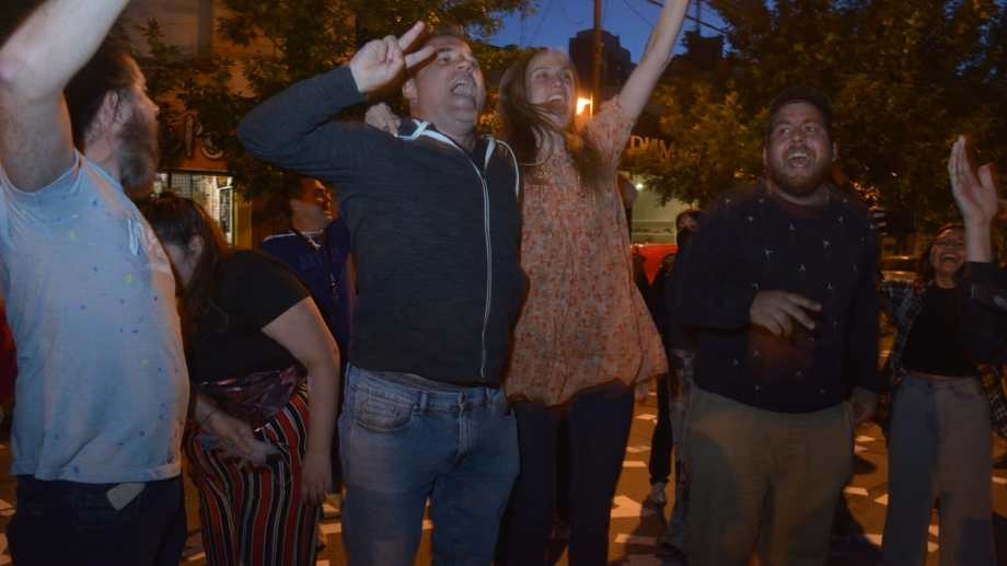 neuquen-festejos-tanya-bertoldi-foto-yamil-regules