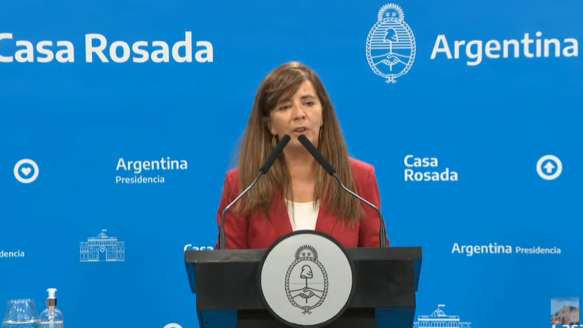 gabriela-cerruti-conferencia-prensa-2png