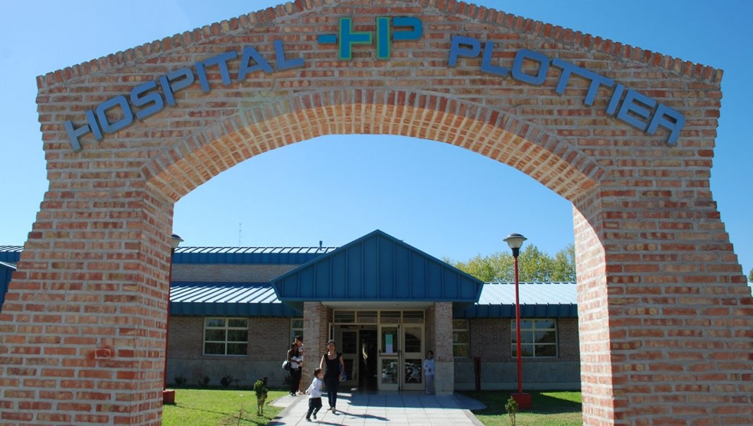 Frente-Hospital-de-Plottier