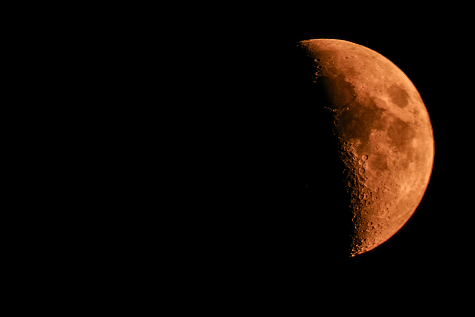 michael-diane-weidner-Jsg3bOedh9g-unsplash-scaled