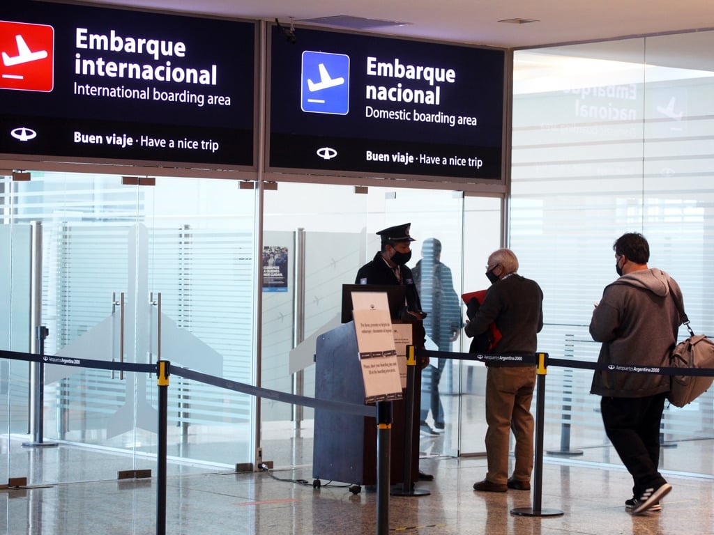 1632760319990aeropuerto corredor seguro