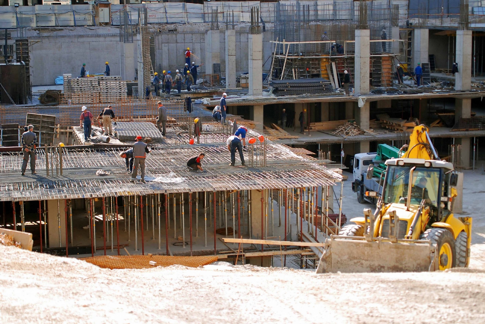Como-crear-una-empresa-constructora-en-Mexico-scaled