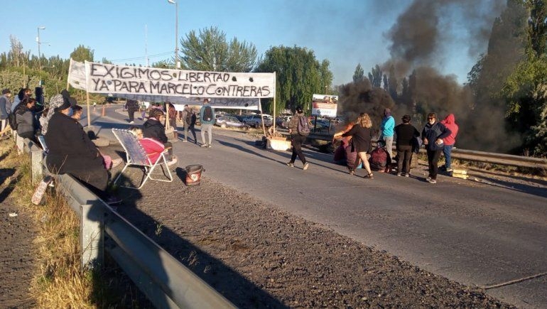 corte-centenario-cinco-saltos-vecinos-reclamojpg