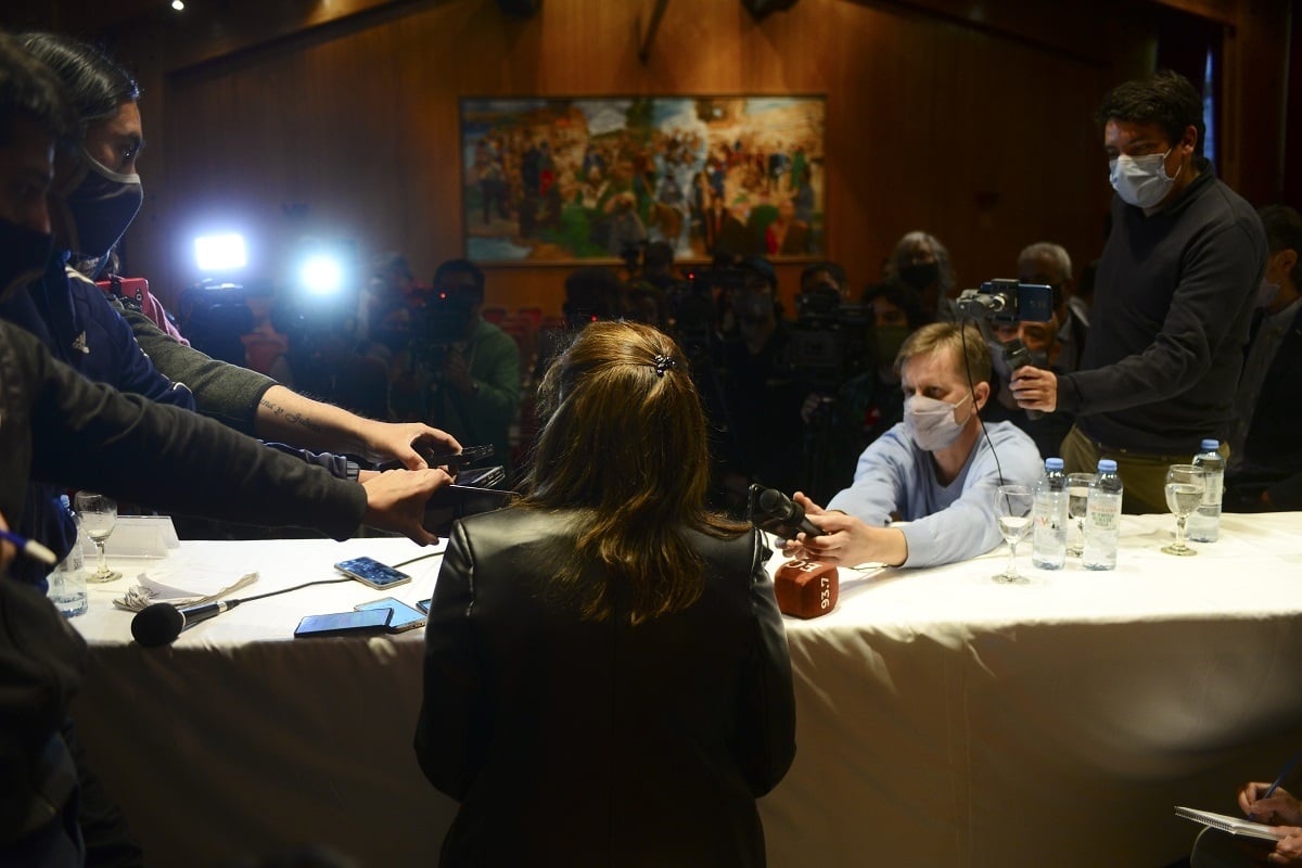 Bche-Conferencia-Gobernadora-sobre-ataque-a-comunidad-mapuche-05